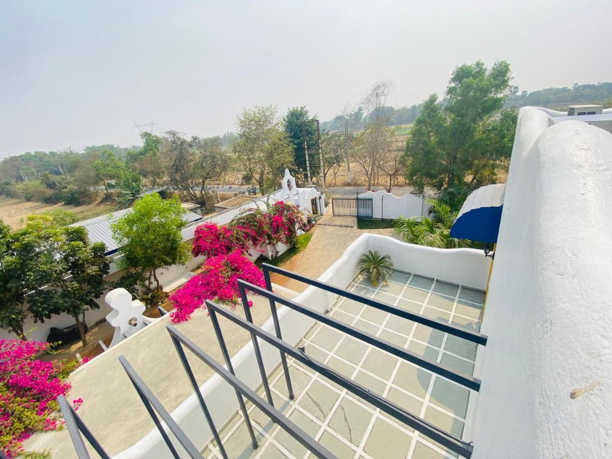 Ananda Resorts Shantiniketan Sri Niketan Exterior photo